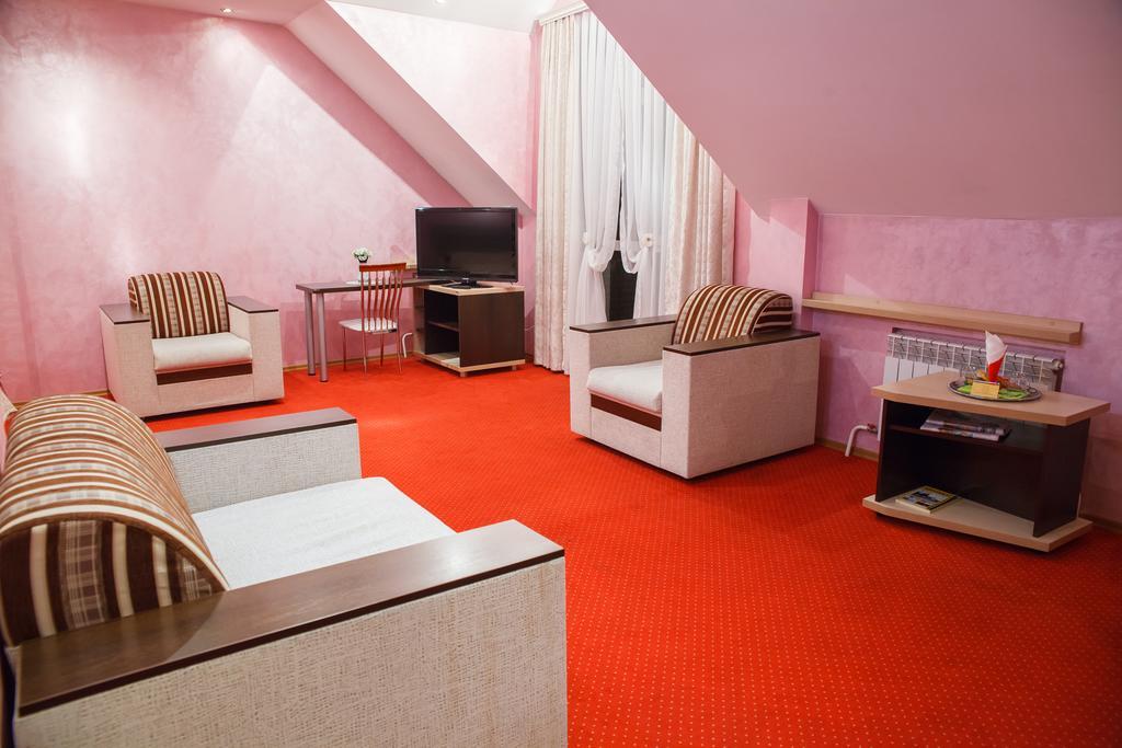 Semashko Hotel Grodno Extérieur photo