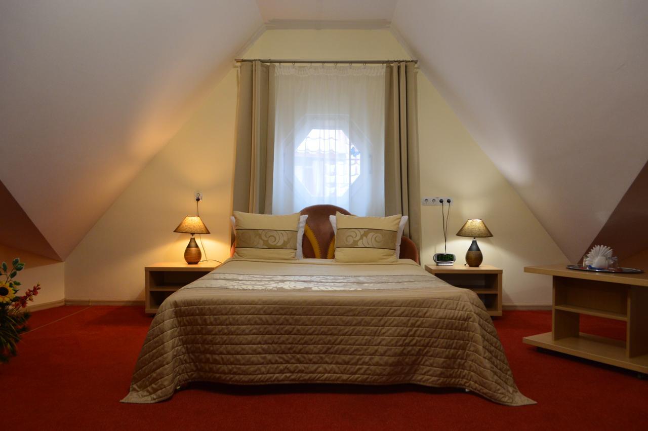 Semashko Hotel Grodno Extérieur photo